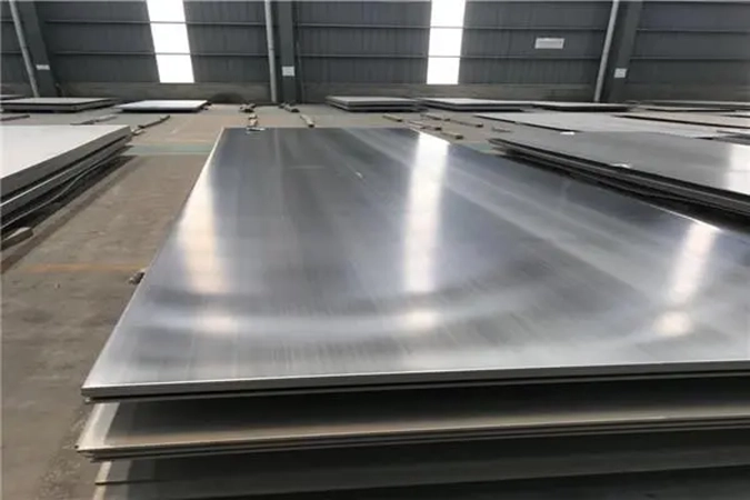 STAINLESS STEEL 300 SERIES AND 400 SERIES